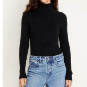 NWOT SoSoft Lite Rib Turtleneck Sweater